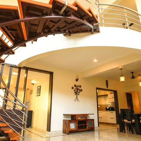 Falcon Suites Yelahanka New Town Bangalore Eksteriør billede